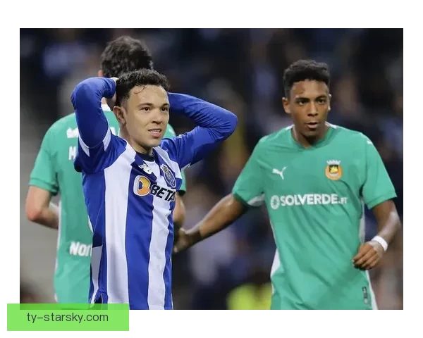 库尼亚赞姆伯莫害羞却勤练射门